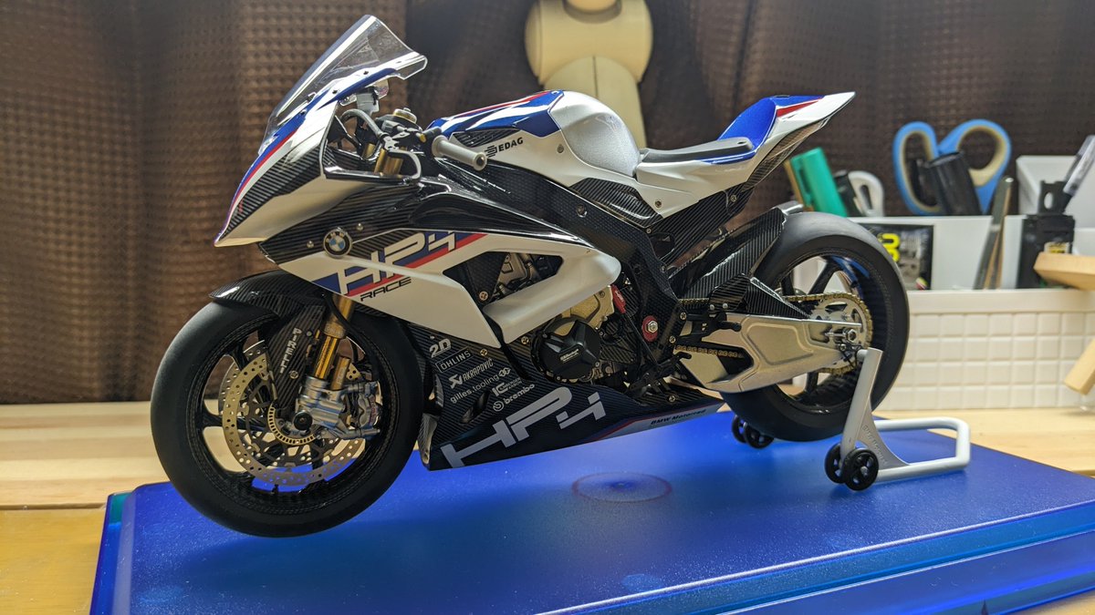MASAMETAL17's tweet image. MENGMODEL 1/9 
BMW HP4 RACE 完成しました!

#MENGMODEL
#バイクプラモ盛り上げ隊
#BMWHP4RACE