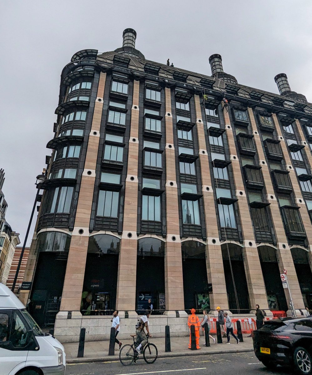 These guys abseiling down the building this morning to make their exciting arrival into the nation's favourite supermarket extra special! 

Theres a free twix today to anyone who comes into the store today in full abseiling gear, still attached to the rope. (Ts&Cs apply).