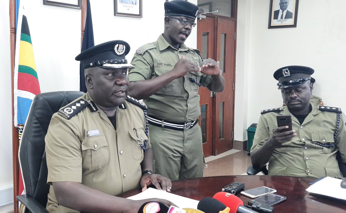 Now on: SCP @FredEnanga1 the Police Spokesperson addressing the media on the general security situation in the country at Police headquarters Naguru.