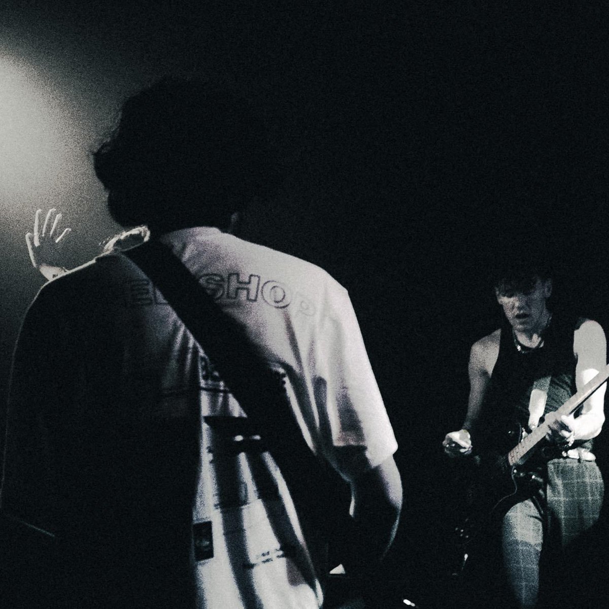 London you were so beautiful 🖤 Thank you for celebrating with us. Our first time back playing in the UK in 5 years! And you made it so special. See you in Brighton next 🍾