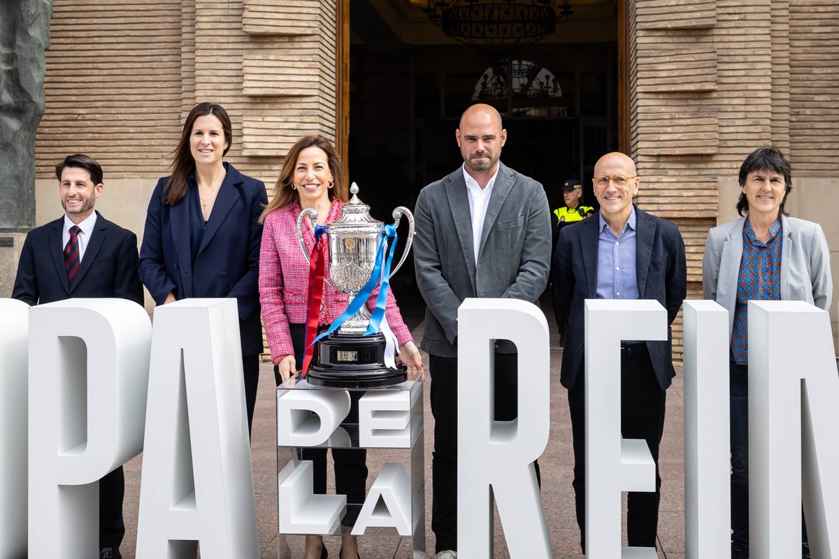 radiomarcazgz's tweet photo. ⚽️ SORTEO entrada DOBLE para la Final de la Copa de la Reina

❗️Para participar OBLIGATORIO: 
- Seguir a @radiomarcazgz y a la @rfef 
- RT, like y comenta este Tuit
- Solo una participación por usuario

📅El jueves en #DirectoMARCAZaragoza (13.00H) daremos el ganador. Suerte 🍀 https://t.co/gbneDSFtpU