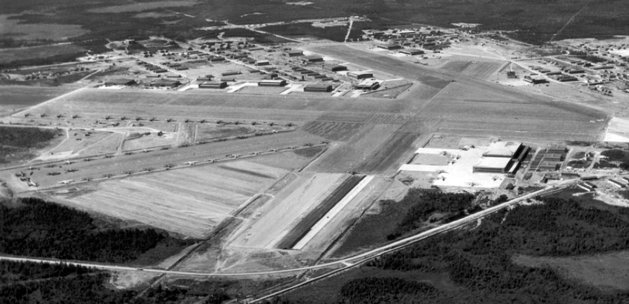 The runways widths at Gander, built in 1939, were R 09-27 at 365 M, the other 3 at 180 M. All runways lengths were approx. 1500 M. Little was known about the expected size of future aircraft. Enough pavement had been used to construct a standard two lane highway 175 Km long.
