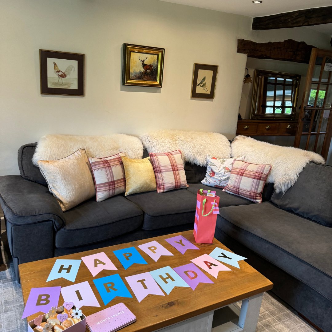 MAD_Comms's tweet image. Dreaming of this time last week 💭 

This time last week we were making the most of the bank holiday weekend by relaxing in the sunshine ⛅ 

But we&apos;re back and feeling refreshed, ready to tackle a brand new week! 

Let&apos;s make it a great one 🙌