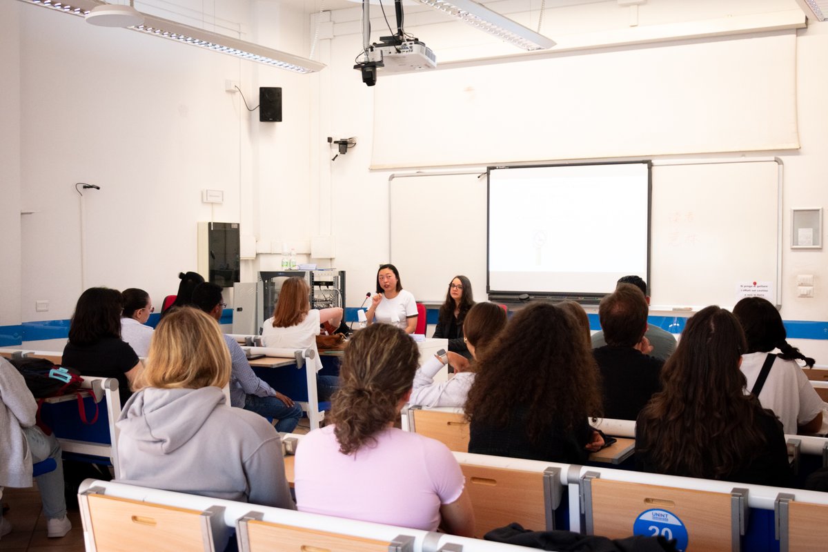 HSK: istruzioni per l’uso è il titolo dell’incontro, in collaborazione con l’Istituto Confucio, organizzato da Tiziana Lioi, Professoressa associata UNINT e presidente del corso di laurea triennale in Lingue per l’interpretariato e la traduzione. #cina #certificazione #unint