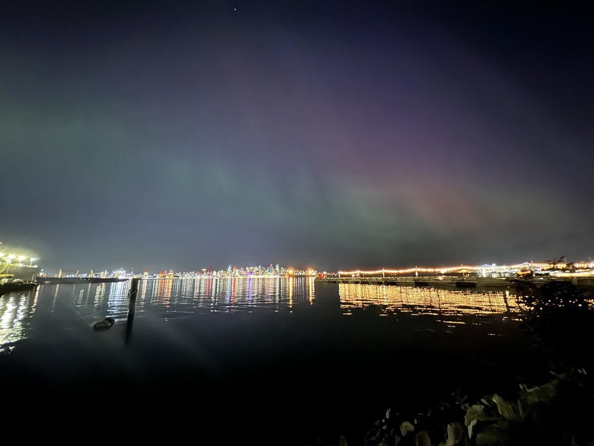 bibim____'s tweet photo. Picture of the aurora that got to my city https://t.co/5p4jUKKXMF