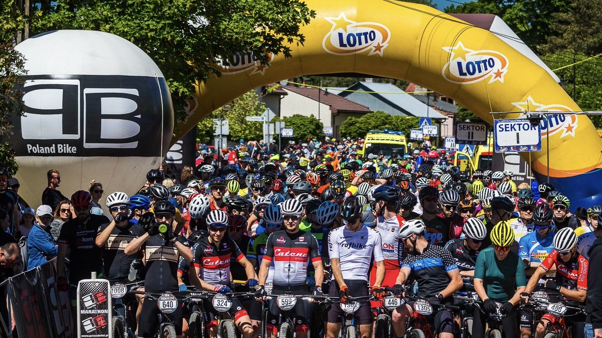 👉 Tak wyglądał wyścig z cyklu LOTTO Poland Bike Marathon, który odbył się 12 maja w Górze Kalwarii 🚴‍♂️🚴🚴‍♀️ 💪 Dziękujemy wszystkim uczestnikom i zapraszamy na następny wyścig - 2 czerwca w Nowym Dworze Mazowieckim 🚴‍♂️🚴🚴‍♀️ #WygrywamyRazem #GramyDlaSportu #LOTTOPolandBikeMarathon…