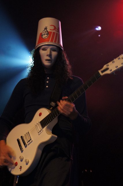 Happy 55th Birthday to the guitarist Brian Patrick Carroll aka #Buckethead 🎉