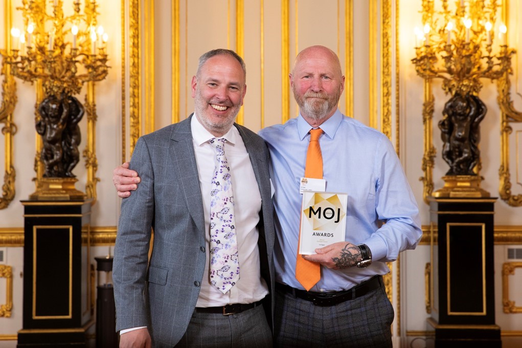 Another proud moment for @hmpps CM Egan recently won an @MoJGovUK  Spotlight Award
He has dedicated over 40 years of service, demonstrating commitment throughout. He has embraced the core values of the MoJ, making a significant difference to thousands of prisoners over the years.