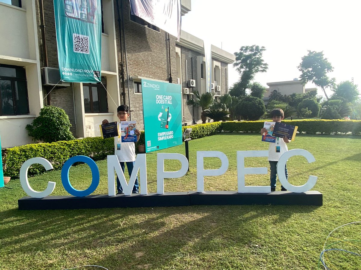 Teeny Coders tweet media