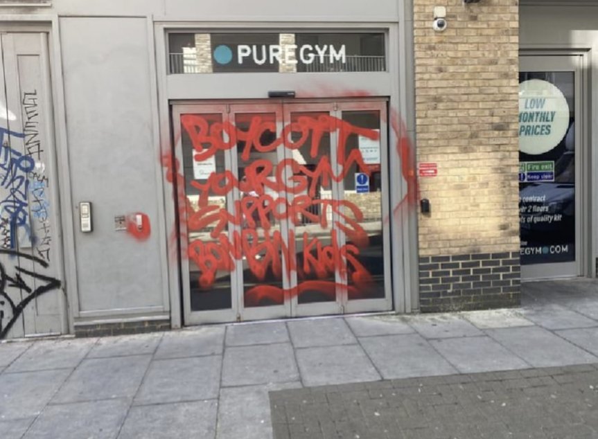 Another PureGym branch appears to have been vandalised yesterday in East London. This branch in Shoreditch was daubed with red paint which read: 'Boycott your gym supports bombing kids.' On Thursday during BBC Question Time the CEO of PureGym expressed support for Israel and…
