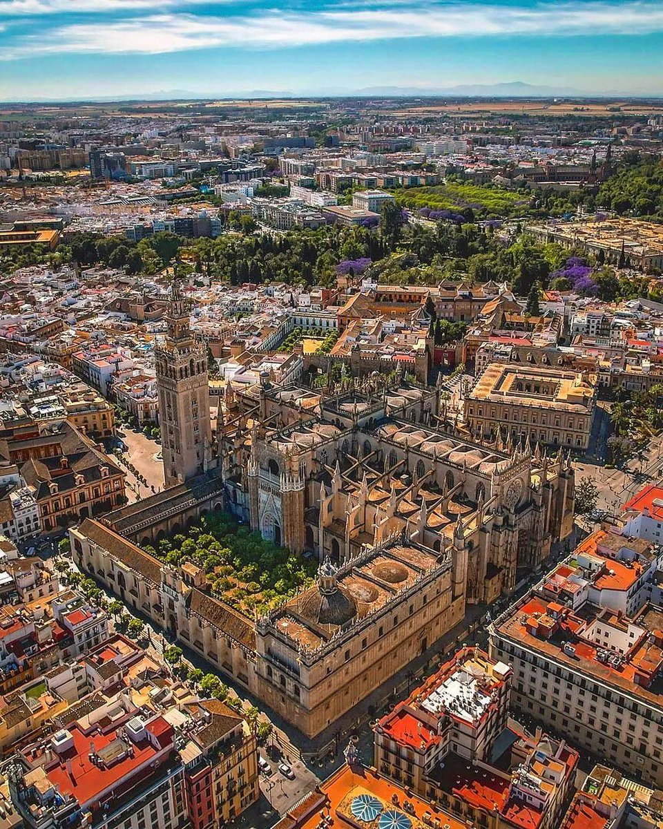 Seville, Spain

by:<a href="/world_walkerz/">World Walkerz</a> (IG)
Source of photo: instagram.com/world_walkerz/

Tourism and culture Fb: facebook.com/TourismIRSiE
Tourism and culture LinkedIn: linkedin.com/company/touris…
Instagram: instagram.com/world_tourism_…
#irsie #tourism #culturaltourism #tourismandculture