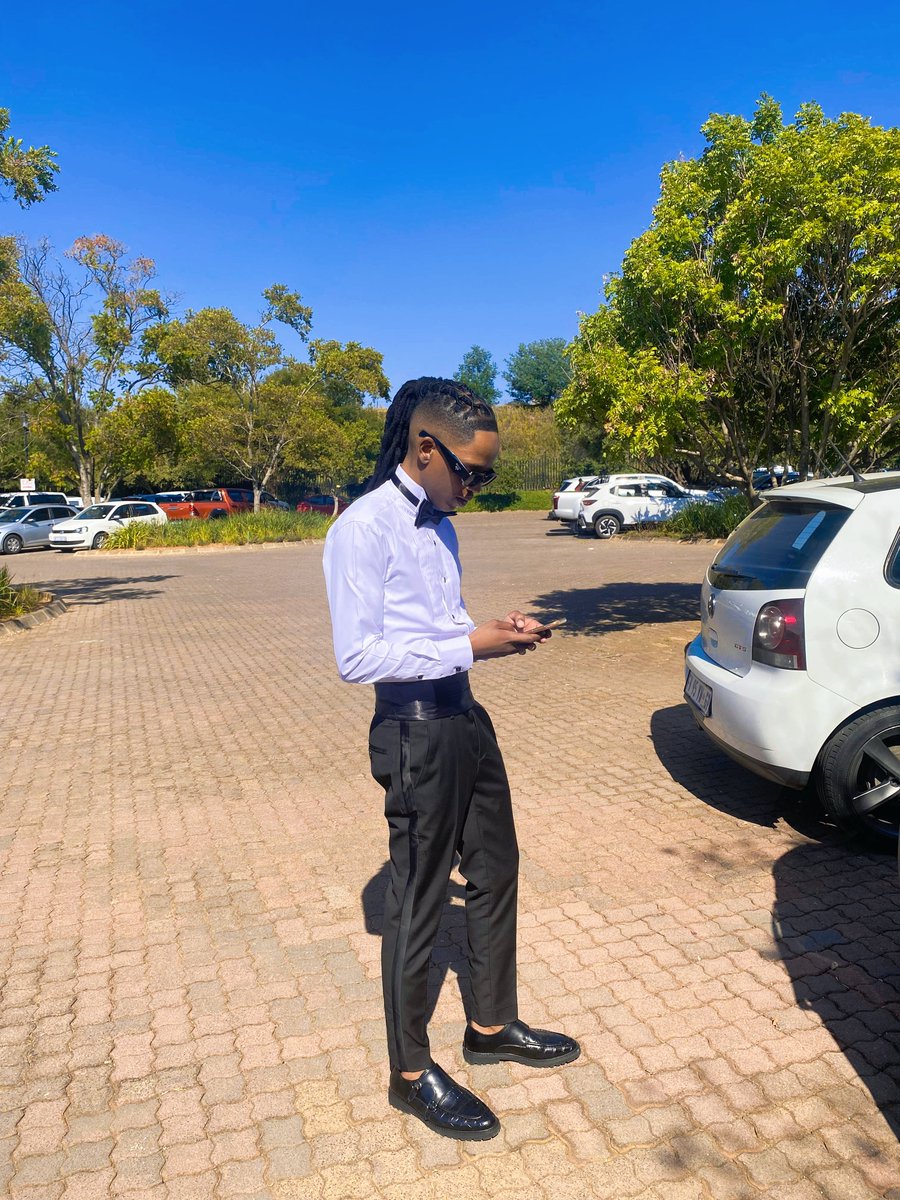 ㄥ乇乇 tweet media