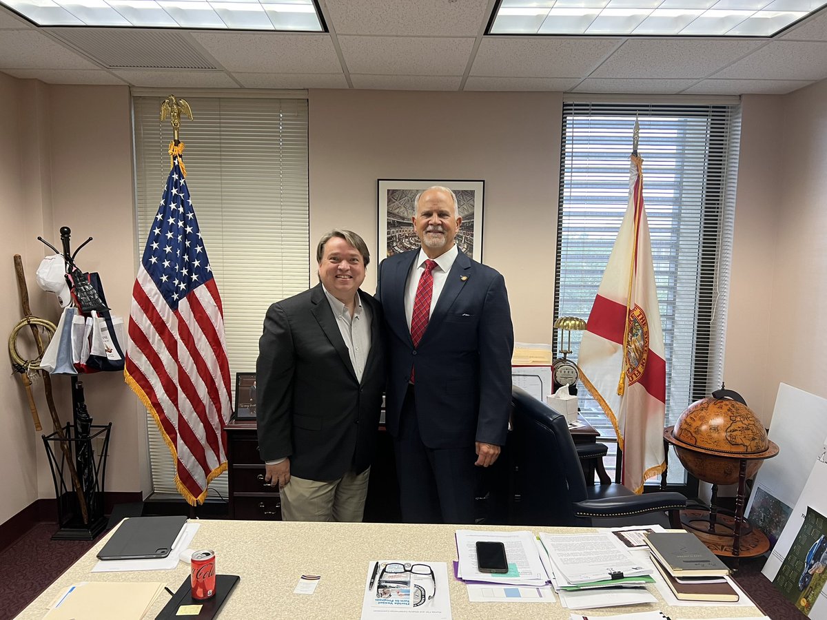 CEAFlorida's tweet image. Thank you Rep Bobby Payne for your support of #reliable and #affordable #energy which is vital for Florida’s families and businesses. Through comprehensive reforms, HB 1645 promotes policies that ensure Florida’s energy future is secure. #sayfie #FlaPol