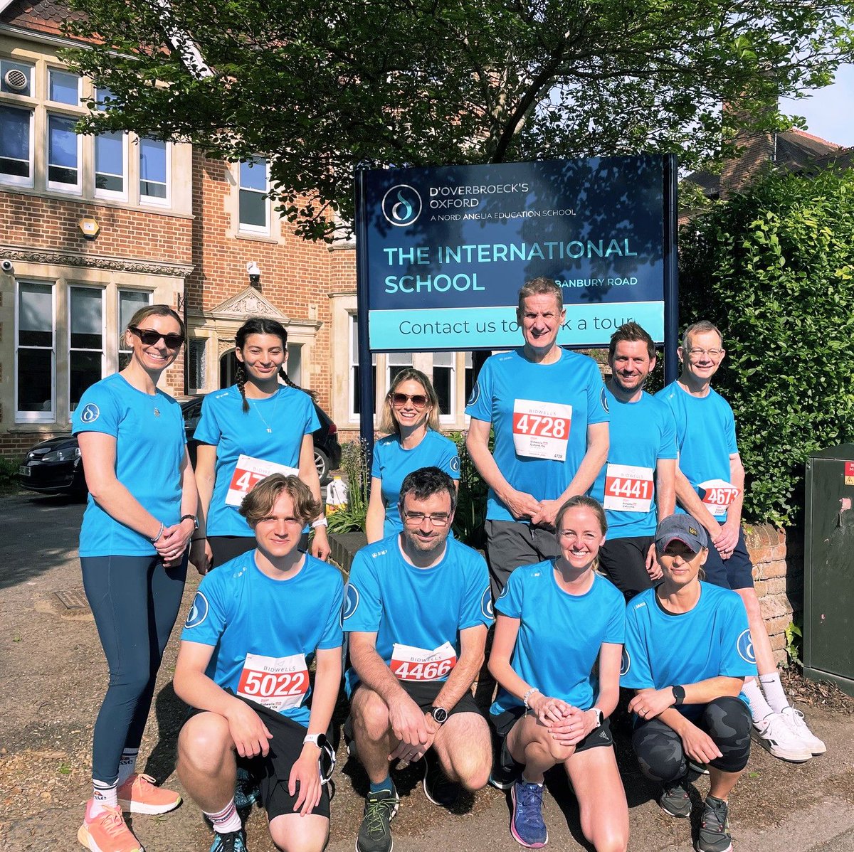 10k for a good cause! Our school staff rocked the @TownandGown10k fun run on Sunday. Well done! 🏃‍♂️🏅