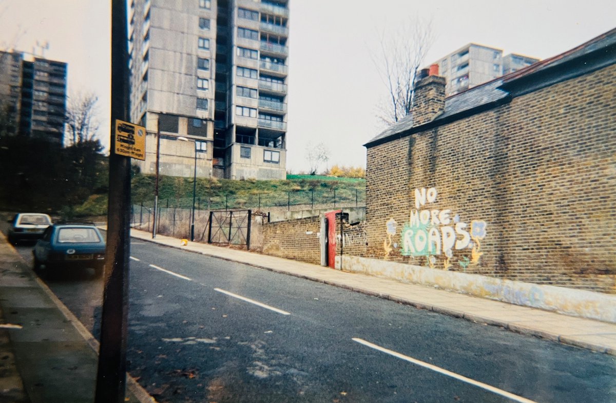 “No more roads” 
Rockmount Road off Wickham Lane 1990s #Plumstead #ELRC #SE18