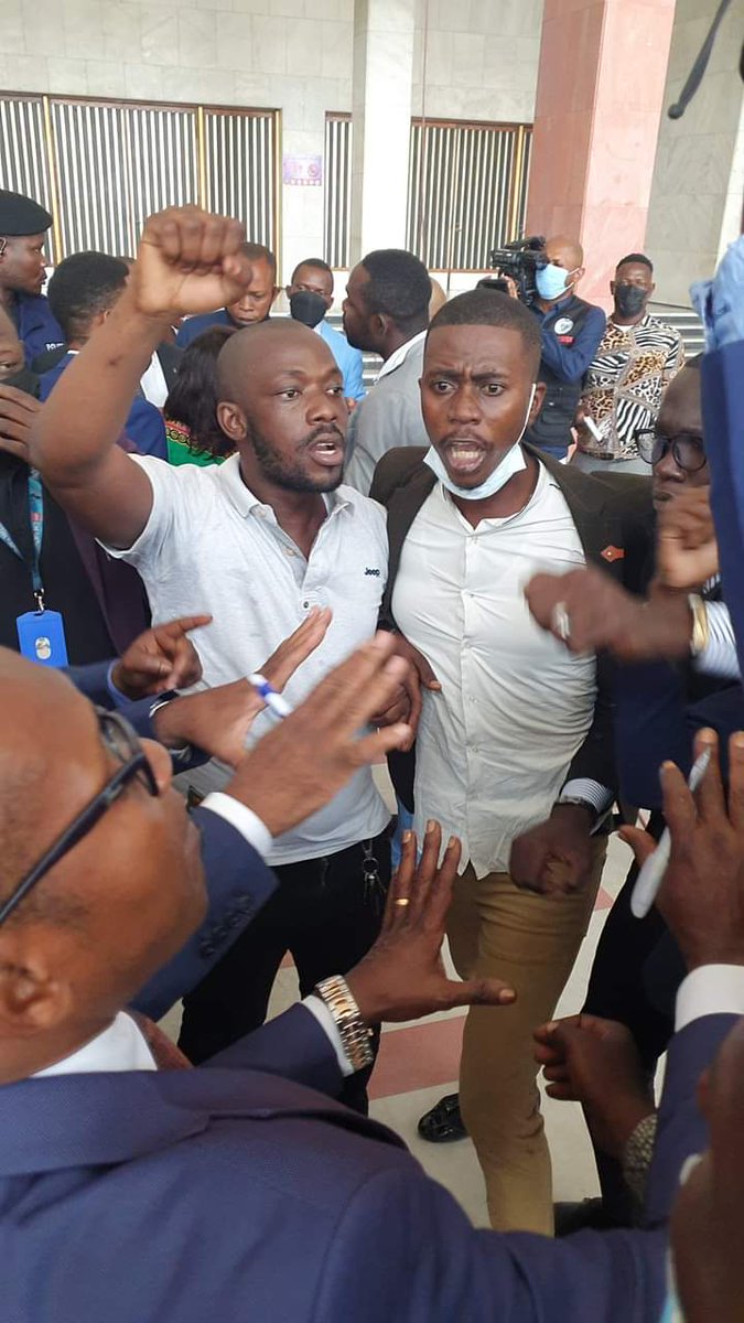 DestinIkami1324's tweet photo. 🛑🛑 Issue d'une réunion restreinte le citoyen Destin Ikami est désormais coordonnateur national du mouvement citoyen les congolais Debout #lescongolaisdebout
Que vive la Rd-Congo
Que vive la lutte citoyenne
Que vive LCD
#TELEMA #PONA #BOMOTO #NAYO
@JeanClaudekat2 @acajasbl https://t.co/CHLcitrzq8