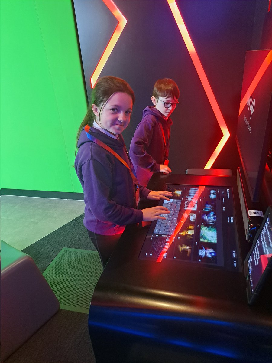 Miss Stevenson tweet media