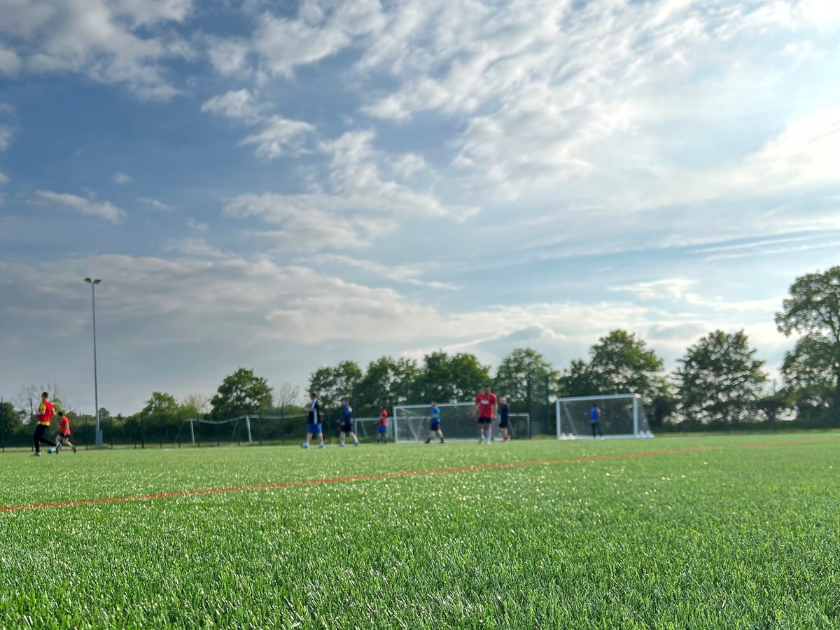 Work hard - Play hard ⚽
Last week a team of Linx associates took on fellow Veralto Opco, Videojet, in a 5 a side football match.

Linx won the game with a great 12-8 score! 🎉✨ 

Looking forward to another match to defend our title!