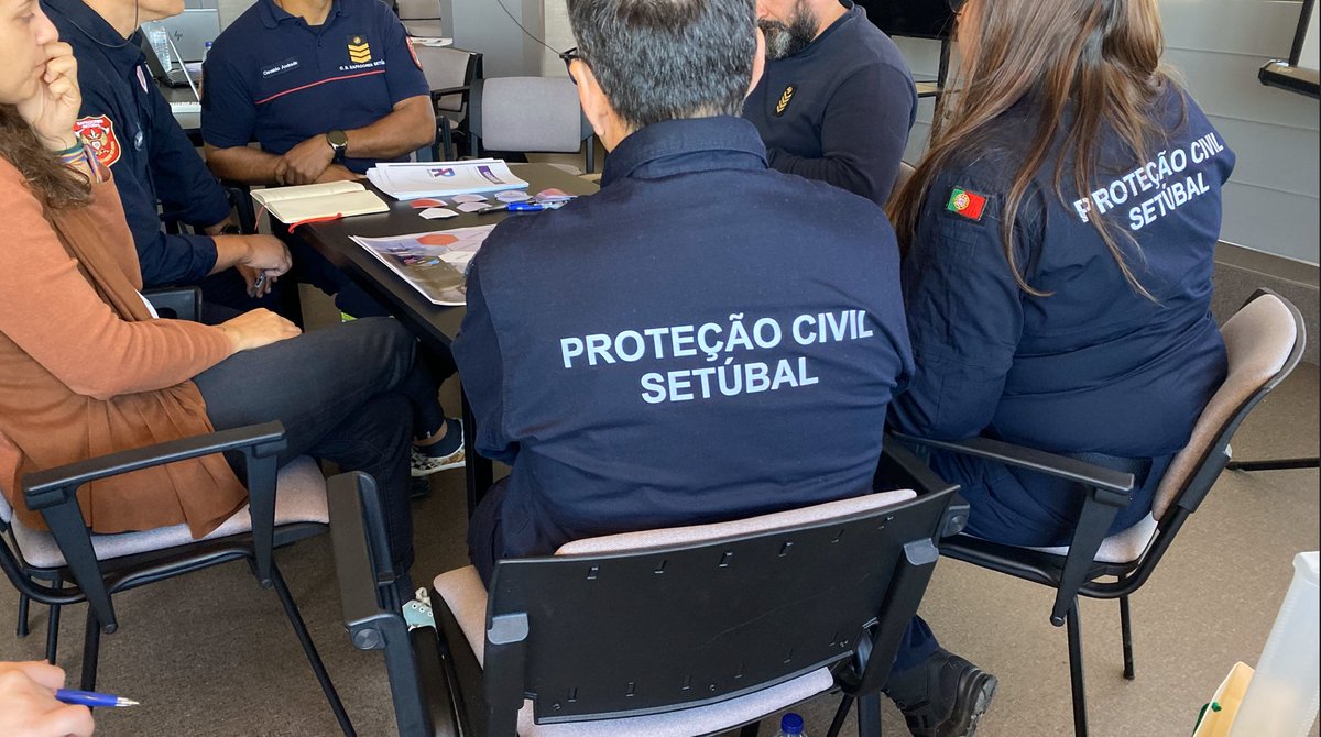 The @RiskPacc Project solutions are now advancing to associated Cities! Huge thanks to Municipality of Setúbal's Civil Protection team, for their role in testing our platform for addressing industrial risks. Thanks to the partners for leading us toward safer communities!💪
