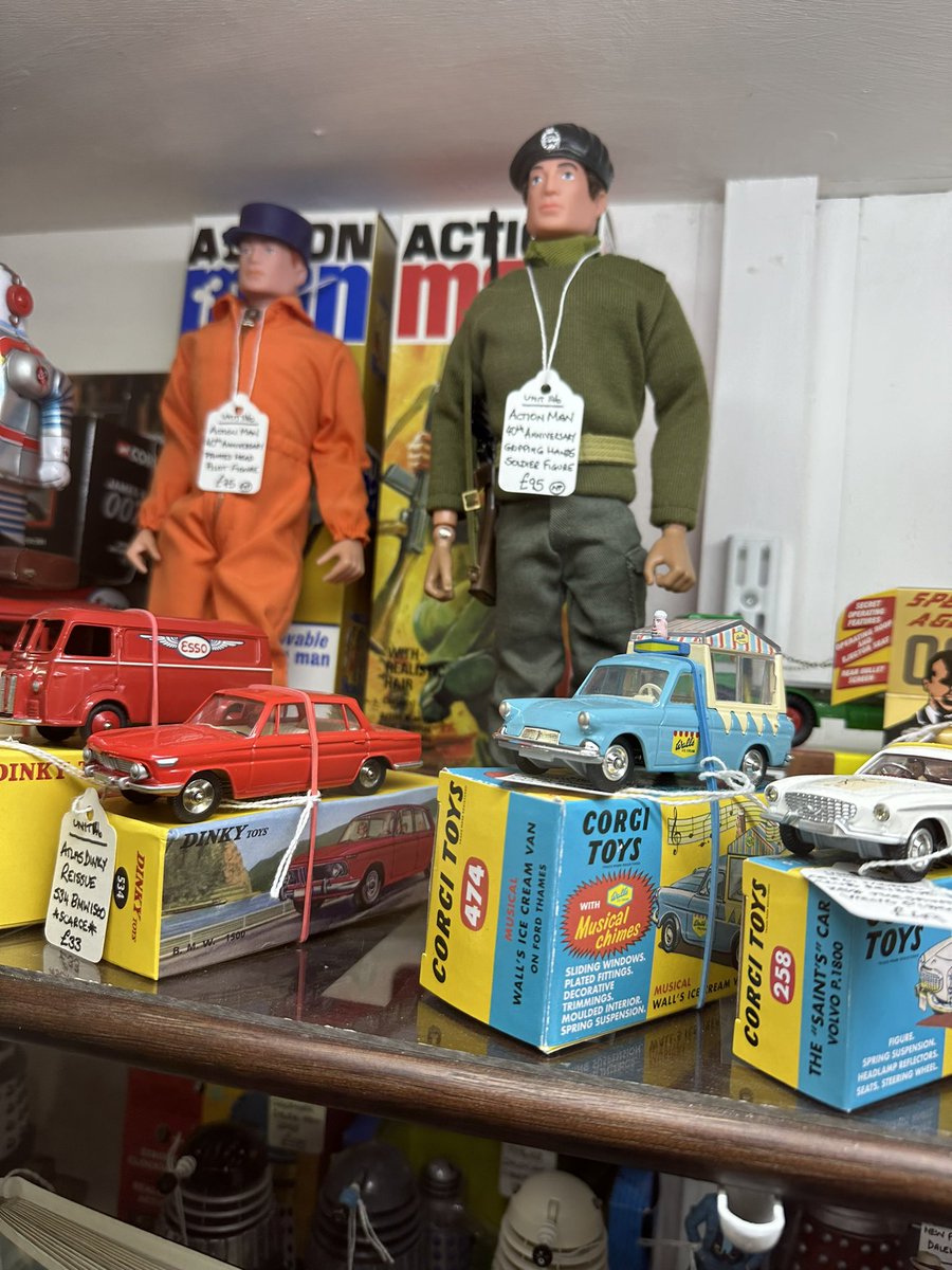 If your on the look out for a couple of action men then you know where to come. #allthesingleladies #menofaction #vintageactionman #actionmanfigures #allthesinglemen #vintagetoys #oldtoys #astraantiquescentre #hemswell #lincolnshire