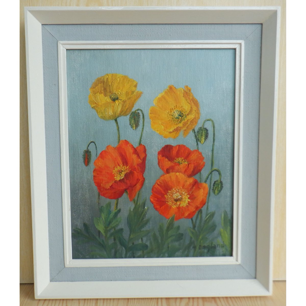 A still life painting of Iceland Poppies by Muriel England FRSA. The frame measures 28 cm x 33 cm. 👩‍🎨🎨 🛒 ebay.co.uk/itm/2355230695… #Art #IcelandPoppies #Popppies #FloralArt #FollowVintage #FRSA #MurielEngland #eBay