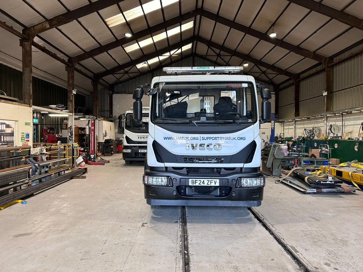 To celebrate the recent news of a primary breakthrough in a potential cure for @uk_hae, Quattro has dedicated a sweeper to the cause of raising awareness for the charity. To learn more about HAE visit their website haeuk.org #HAE #Quattro #sweeper #roadsweeper