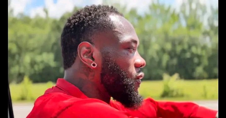 OdeniyiAbiodun's tweet image. Wilder insisted : I’m more focused than I’ve ever been in a long time. God has moved mountains for me in my life and I’m so grateful for it. Now go tell the world that I’m coming 🫡🙏🏿🥊
#BombZquad #TilThisDay