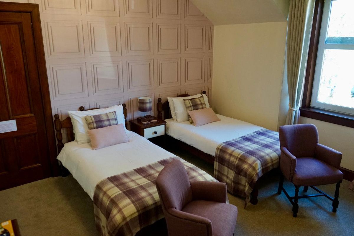 🏞️ Discover The Bank House B&B, set in an elevated position just outside the centre of Fort Augustus, close to the legendary Loch Ness in Inverness-shire! 🛌 thebandbdirectory.co.uk/12828 #Accommodation #WarmWelcome #Family #Explore #StAugustus #LochNess #Invernessshire #Scotland