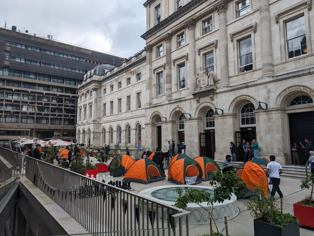 BREAKING: Students at King’s College London have setup their encampment on the Strand Campus. KCL is the alma mater of the late Dr Adnan Al Bursh who was killed in an Israeli prison and Dr Maisara Al Reyes who was killed by an Israeli air strike in Gaza.