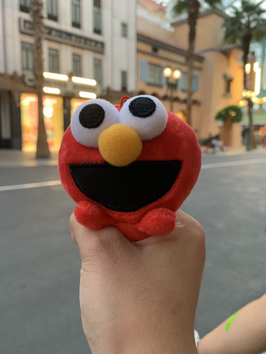 i picture, i acquire elmo looked so fucked i HAD to get him