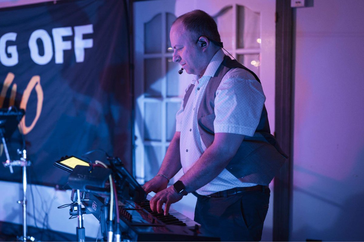 Signing Off tweet media