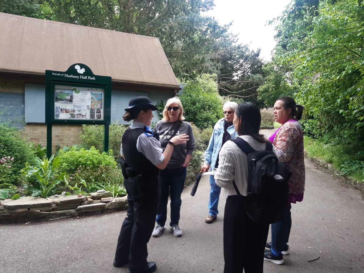 We conducted our Violence Against Women and Girls patrol along London Road and into Norbury Hall Park.
Thank you to those that came along.

We are aiming to hold another of these in the future, so please keep an eye out for any dates we share.
#MyLocalMet
#NorburyPollardsHill