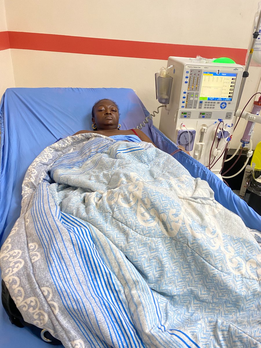 chomizzle's tweet image. I am pleading with you my fellow Nigerians to please support me with funds towards my planned surgery. No amount of money is too small, and any contribution will go a long way. @DONJAZZY @instablog9ja @davido @_spiriituaL @enioye 

Access Bank 
0041833206 
Esione Chioma