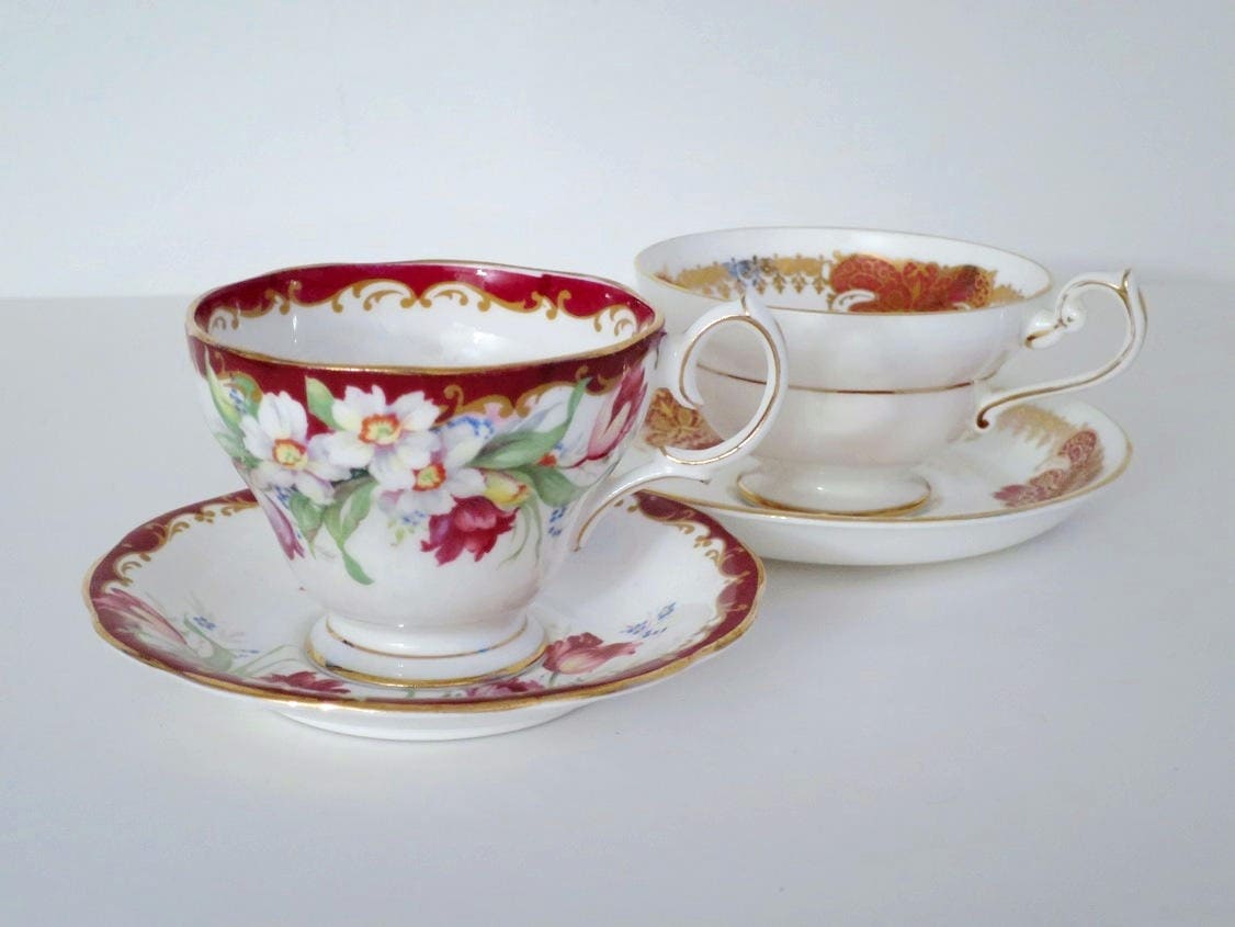 Vintage Tea Cups and Saucers, Pair of Mix and Match Red vintage Teacup Sets tuppu.net/f79a6c56 #SMILEtt23 #Etsyteamunity #SwirlingOrange11 #VintageFun