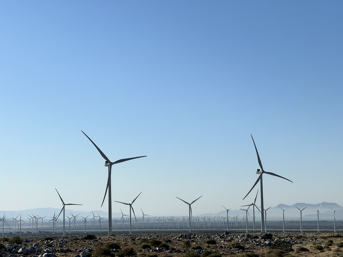 Observing some wind power in action this morning. #CleanEnergy #PalmSprings #WindPower
