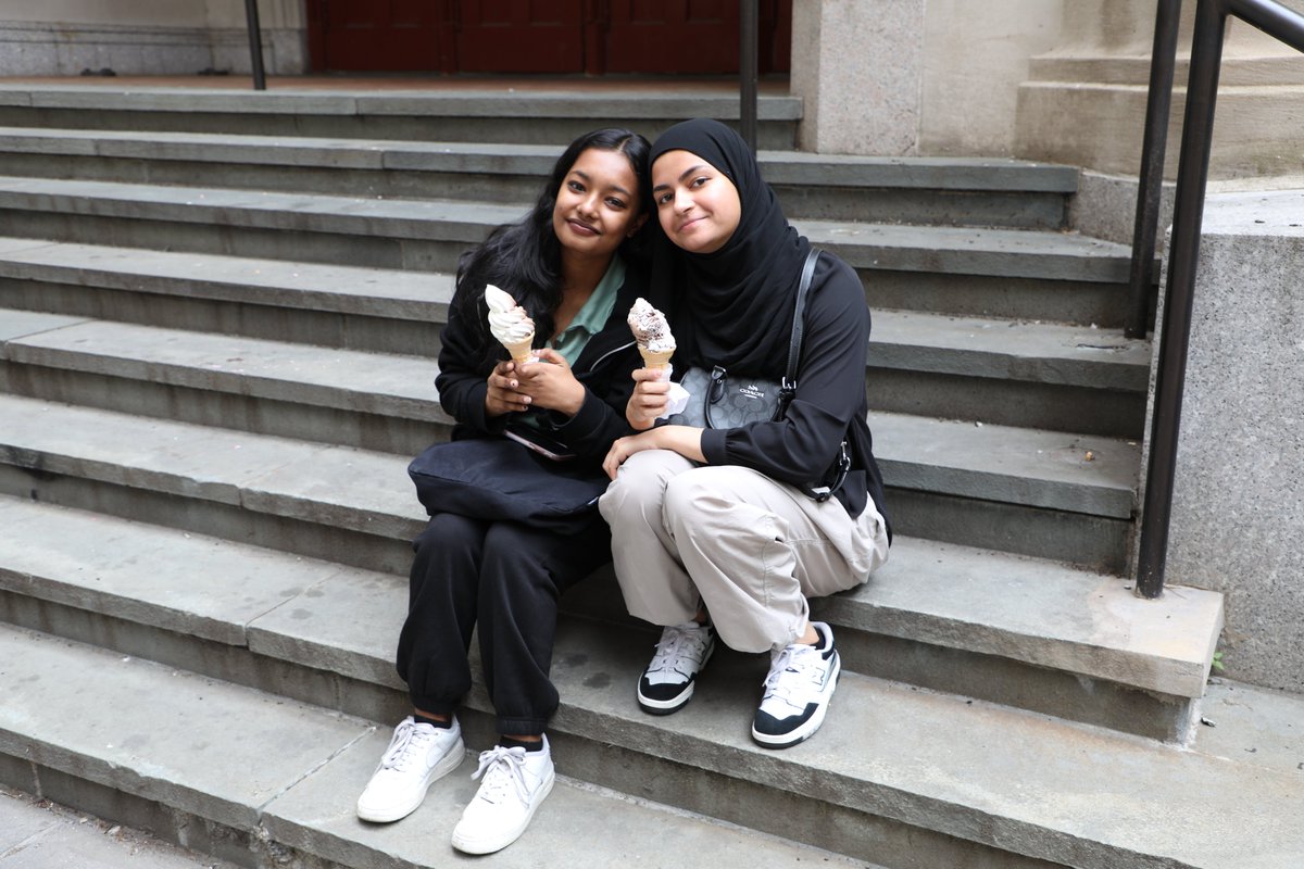 Without a doubt, when offered free #icecream, take it! WOW, over 1500 ice cream cones were handed out to students at our @Hunter_College Ice Cream Social last week! Thank you, @HunterPresident Ann Kirschner, for the well-needed break!