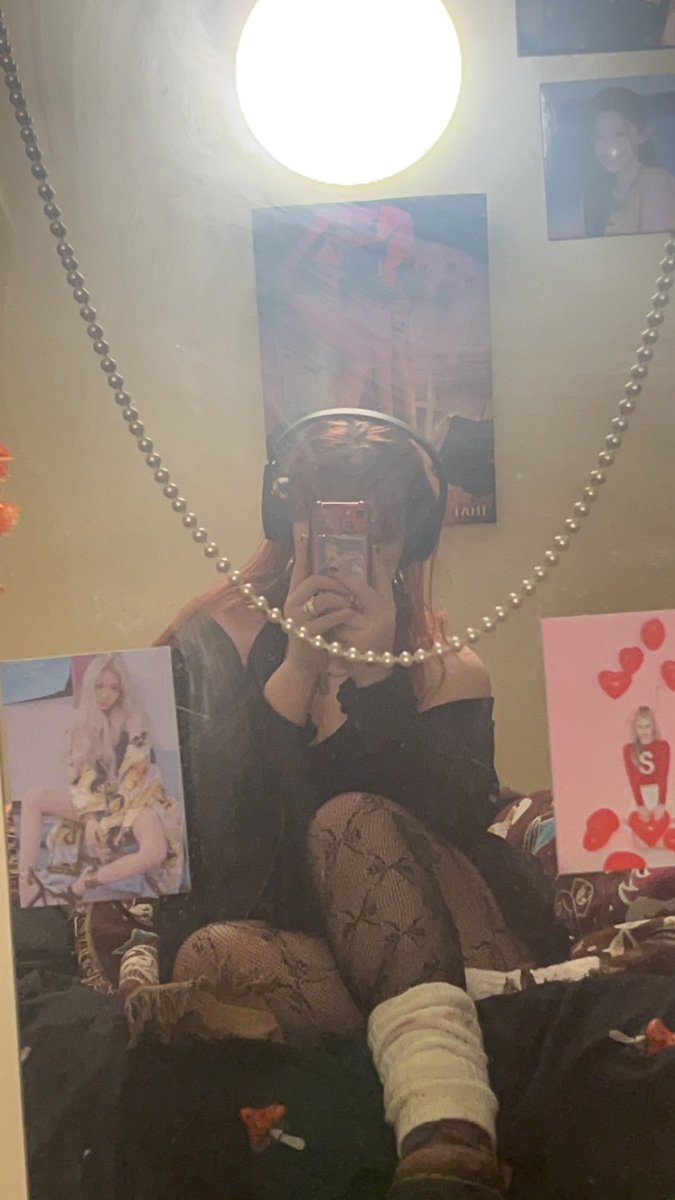 kryztal ⋆˚࿔ tweet media