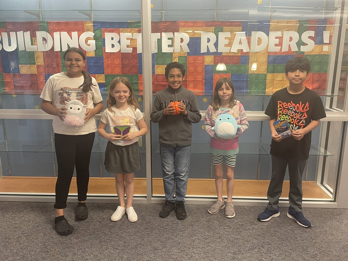 Castleberry ISD Libraries tweet media