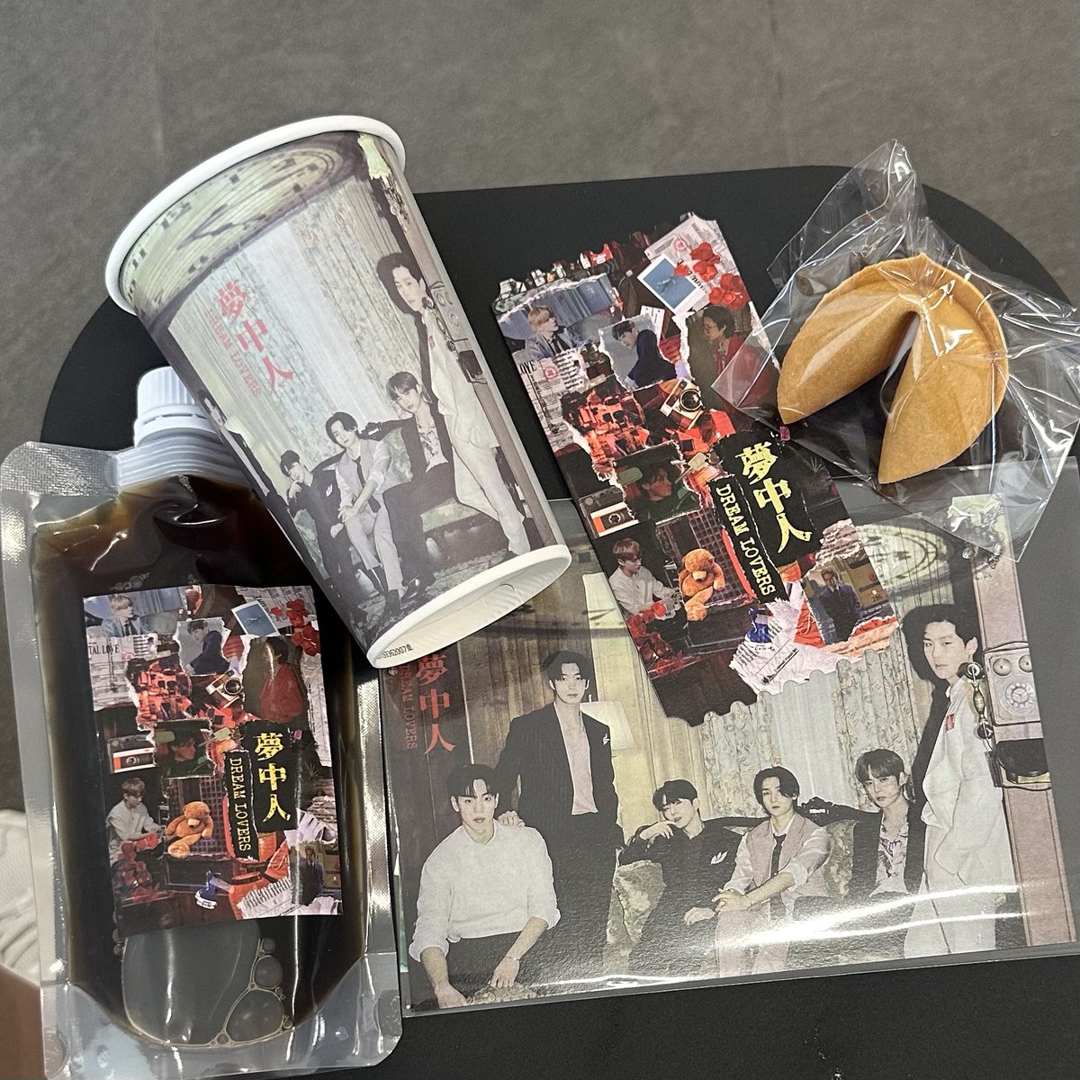 bubi0103's tweet photo. ᰔᩚ 카페 몬데이

몬데 몬데 여기 분위기 미쳐따😎
포토존도 너무 예쁘고 컨셉도 너무 멋이써~~ 글구 슨생님들 너무 친절하셔써ㅠㅠㅠㅠ 중복 안 나오게 도와주시고ㅠㅠ 짱짱💕 

#우리의_사랑은_만년으로_하고싶다
#DreamLovers #夢中人
#MONSTAX
#몬스타엑스
@MX_Day514 https://t.co/552xsF62mh