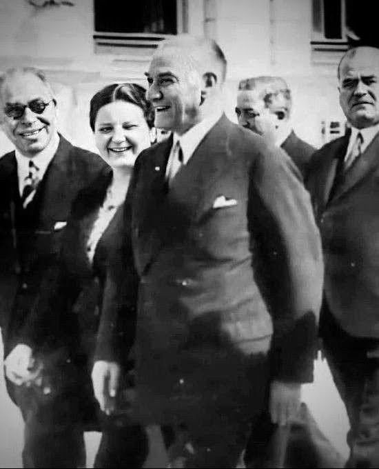 Atatürk Fotoğraf-Video Arşivi 01 (@senses_vedat) on Twitter photo 2024-05-13 14:46:29