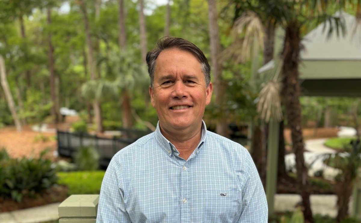 We're thrilled to announce Richard Loudin as our new Public Projects Program Manager. 

Read more about Richard's journey and our plans for the future here: hiltonheadislandsc.gov/news/news.cfm?…
.
.
#HiltonHeadIsland #PublicProjects #CommunityDevelopment #WelcomeRichardLoudin #TownofHHI