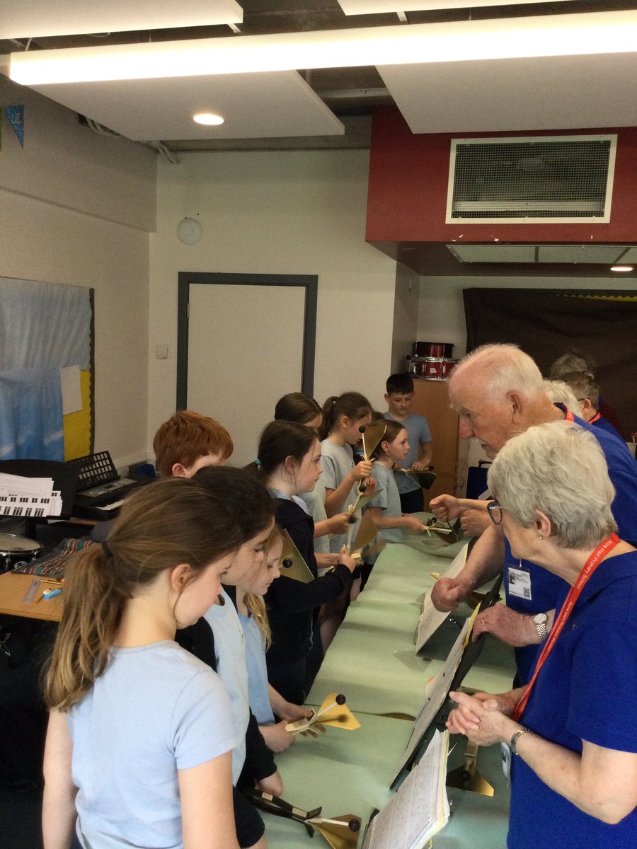 AHMrsRobson tweet media