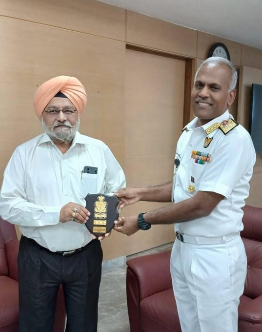 #NCVET grants recognition as an Awarding Body(Dual) to Directorate of Special Operations and Diving (DSOD), Indian Navy, through signing an agreement on 10th May 2024. With this recognition, DSOD will be eligible to award,assess & certify learners.

#IndianNavy |…
