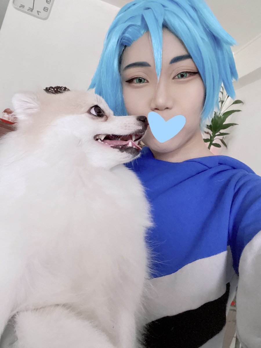 Cosplayed Altare for Doujinma Day 2! I met a lot of other tempus/stars fans! Thank you for the fun djm! 🥺 (Bonus pics - selfie with all the slime/snailtares I’ve bought/received from friends!! And my own sir berus 🐶) #WorkofAlt