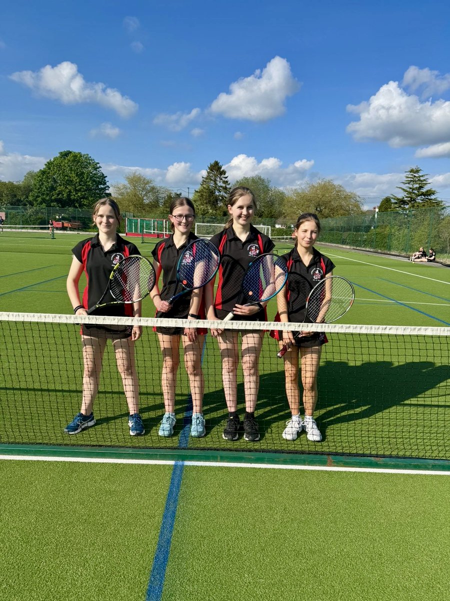 Well done to our U15 girls who had a great afternoon at the division 2 Tennis tournament last Thursday. Thank you to @ashvillecollege for hosting.