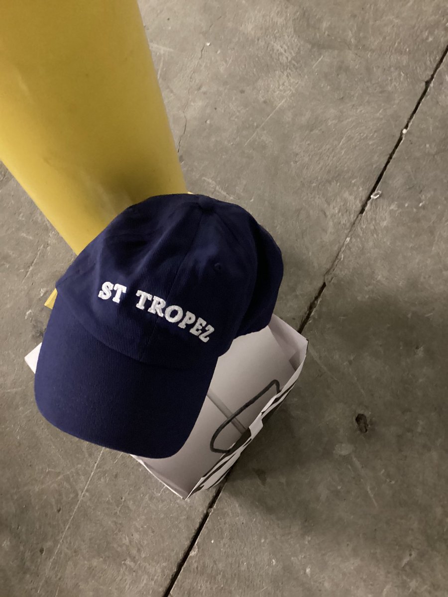 INCloseEnt's tweet image. #RamsHouse .@RamsNFL .@RBwalksintoabar #Rams 💐🌷🪷🌹✨🌼💔💍❤️‍🩹🎿❤️‍🔥 .@chargers .@BB_Chargers ❤️‍🩹💮🚕🐁🚗🏎️🚓🚕🎙️🥾👢🏎️💨🚭🔥🚬🎇🪩🧨😍😍😍