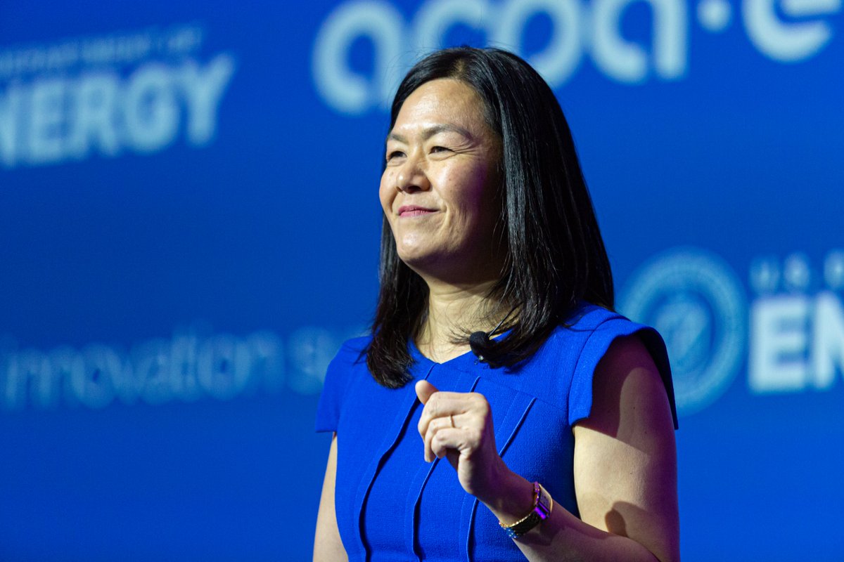 Texas is at the center of a historic energy transition in America. ARPA-E Director Evelyn Wang shares her motivations for bringing America’s energy innovators to Dallas for the #ARPAE24 Energy Innovation Summit. ⤵⤵️⤵️ Read on the ARPA-E blog here: arpa-e.energy.gov/news-and-media…