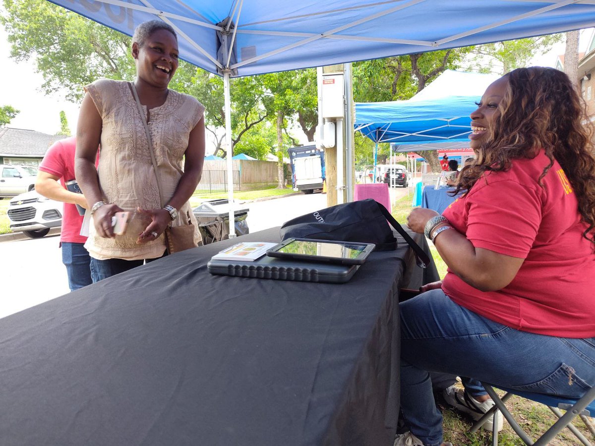 PureJustice_HTX's tweet photo. We had an amazing time in 3rd Ward for the “On Tap” event! We enjoyed engaging with the community and letting them know about Pure Justice!
#PureJustice #freedomfighter #JusticeChasing #RISE #purejusticeactionfund #justiceisnotforsale https://t.co/oKudhnOJ7v