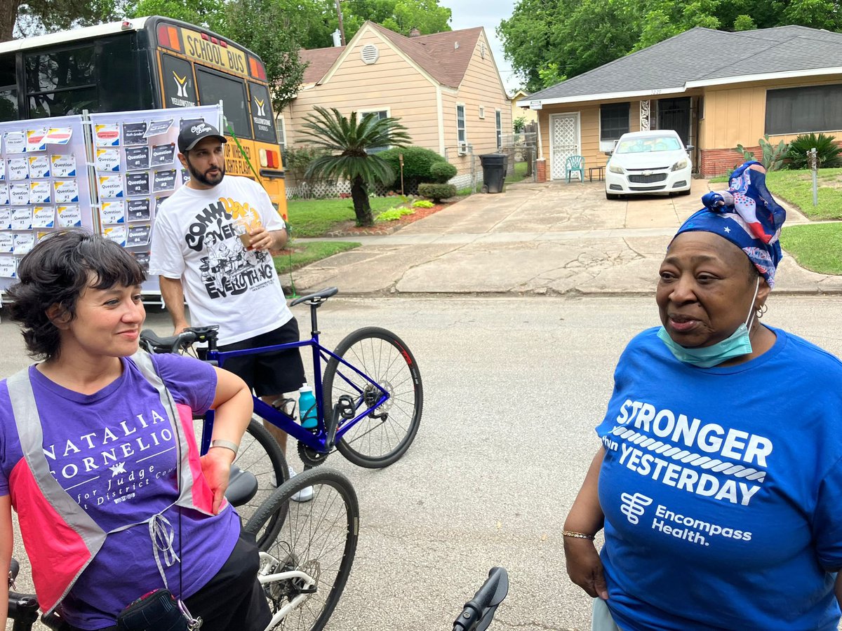PureJustice_HTX's tweet photo. We had an amazing time in 3rd Ward for the “On Tap” event! We enjoyed engaging with the community and letting them know about Pure Justice!
#PureJustice #freedomfighter #JusticeChasing #RISE #purejusticeactionfund #justiceisnotforsale https://t.co/oKudhnOJ7v