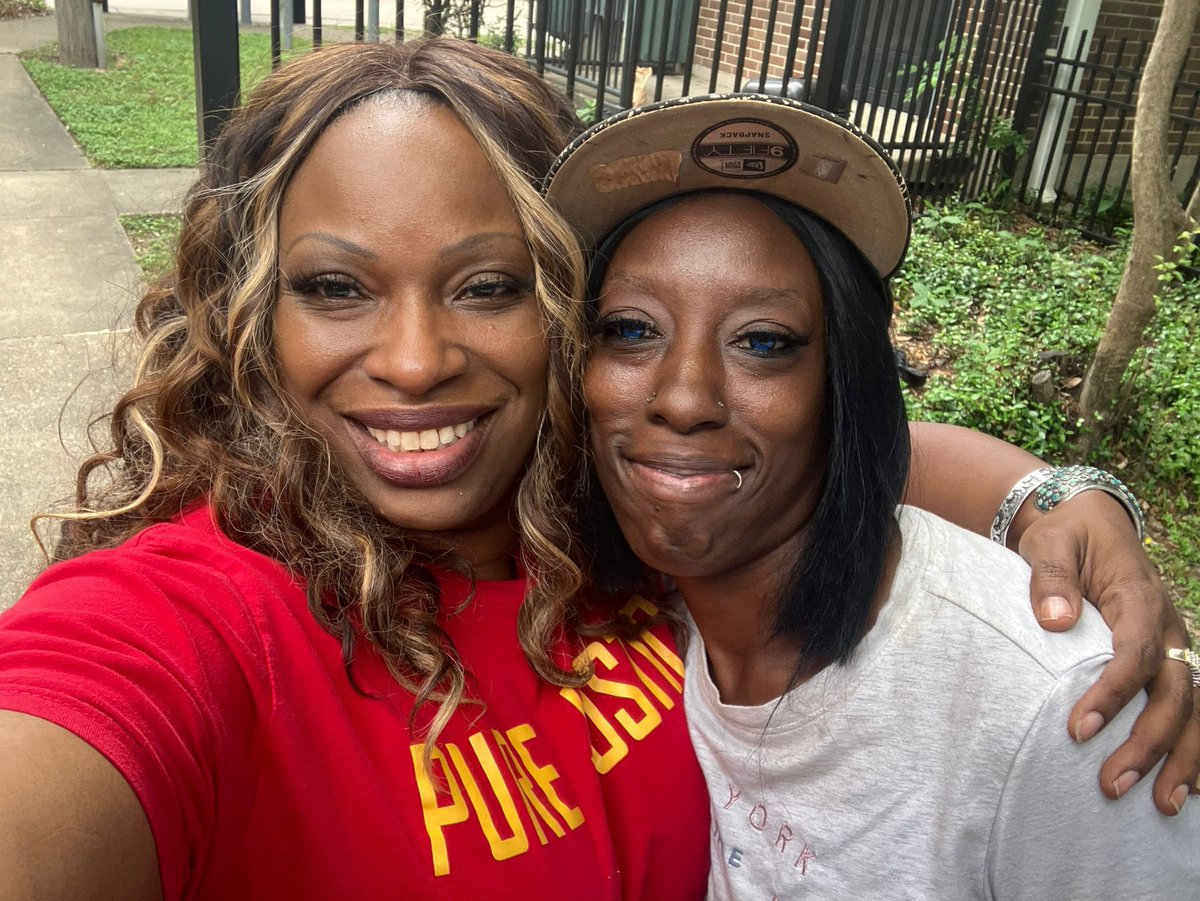 We had an amazing time in 3rd Ward for the “On Tap” event! We enjoyed engaging with the community and letting them know about Pure Justice! 

#PureJustice #freedomfighter #JusticeChasing #RISE #purejusticeactionfund #justiceisnotforsale